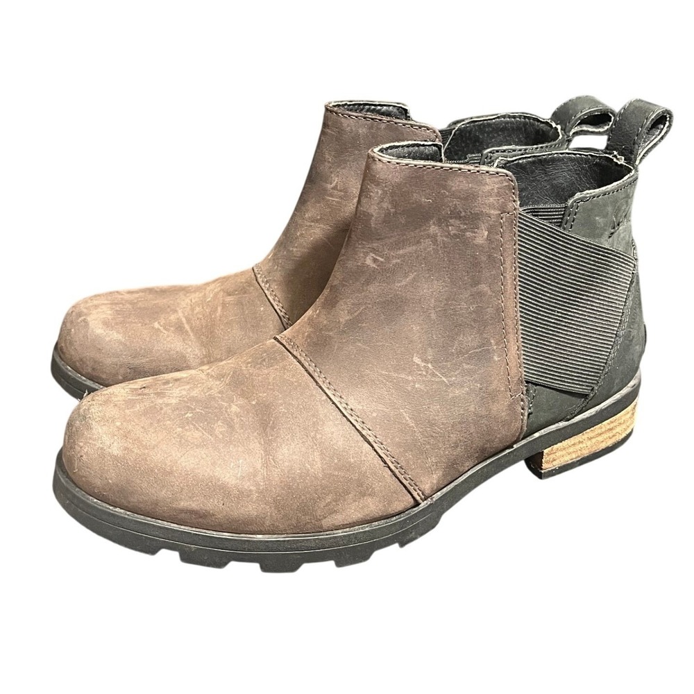 Sorel Emelie Chelsea Boots Women 9 Brown Black Leather Waterproof Ankle Lug Sole